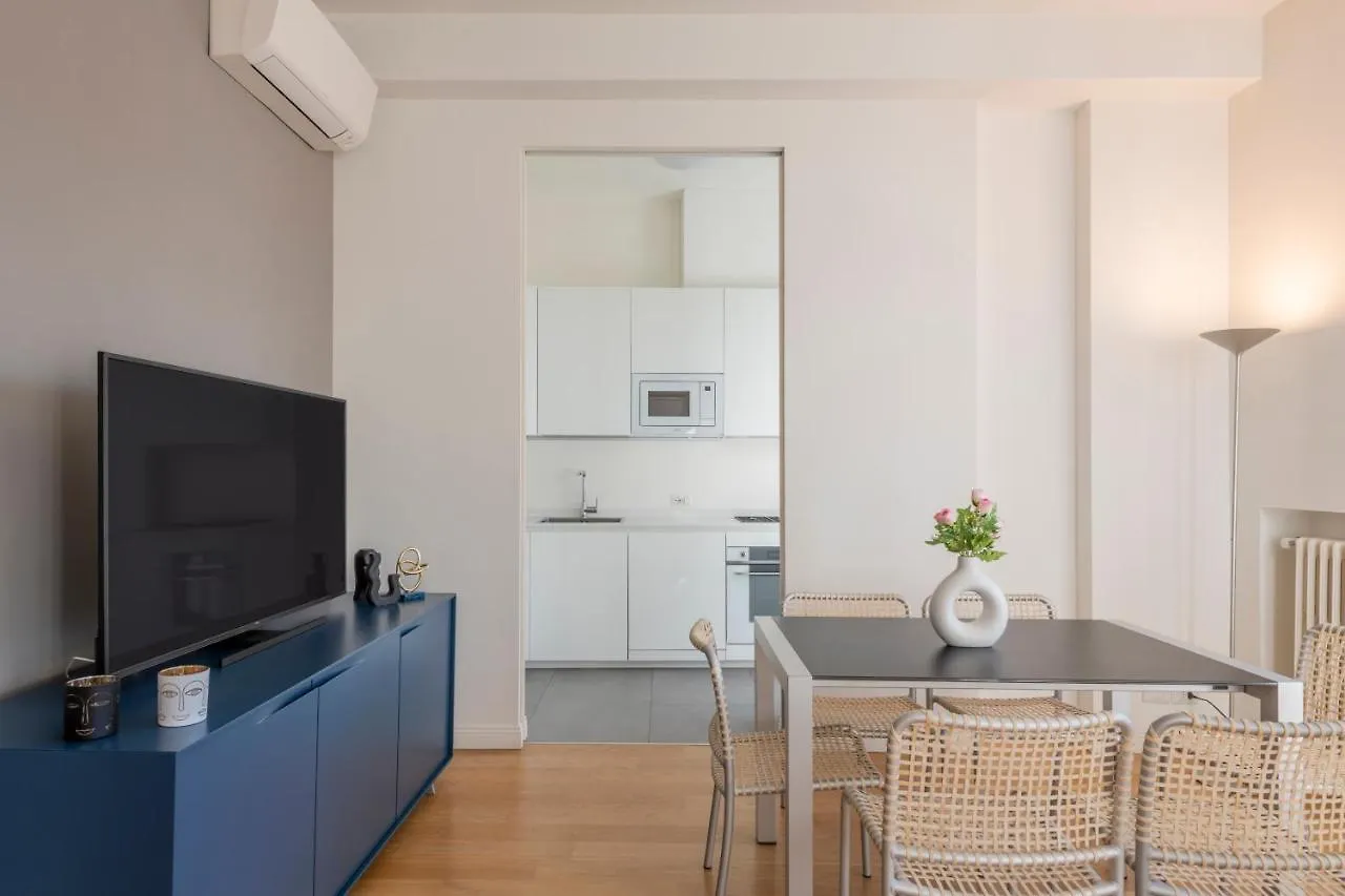 Apartment Milan Royal Suites Duomo Carrobbio